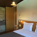 Rural Alves - Braga - Casa Alves De Torneiros 4* براغا