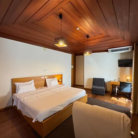 Rural Alves - - Casa Alves De Torneiros 酒店 4*